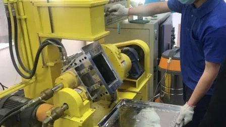 Pétrin à dispersion de caoutchouc/machine de rotocure